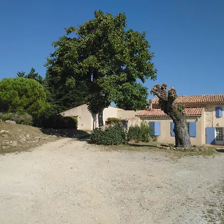 D'hotes L'amphitryon 5 Bed and Breakfast 3*