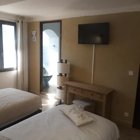 Bed & Breakfast D'hotes L'amphitryon 5 3*