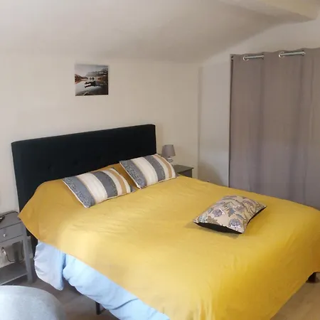 Bed & Breakfast D'hotes L'amphitryon 5 3*