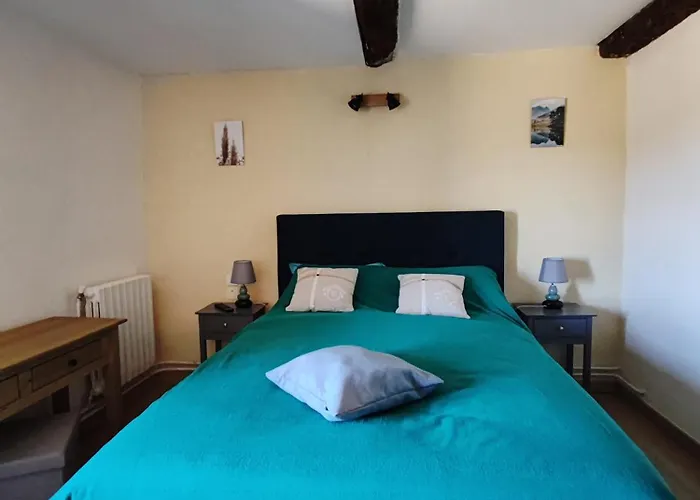 Bed & Breakfast D'hotes L'amphitryon 5 Villemus