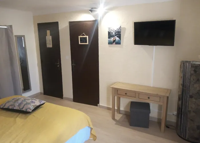 Bed & Breakfast D'hotes L'amphitryon 5