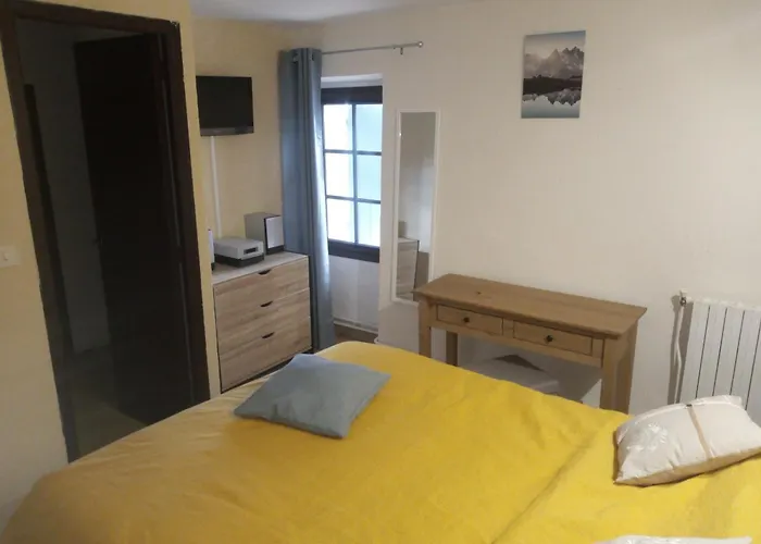 Bed & Breakfast D'hotes L'amphitryon 5 3*